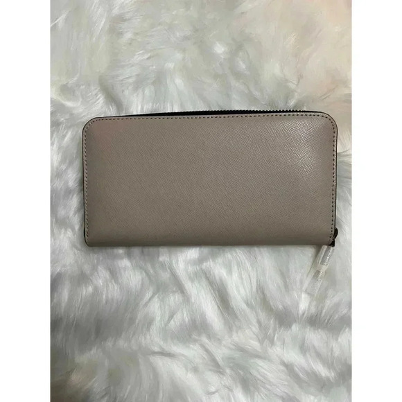 Kate Spade Large Continental Wallet 
Black& Warm Beige - Picture 3 of 8